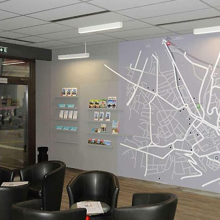 Ibis Styles Chambery Centre Gare Hotel Exterior foto