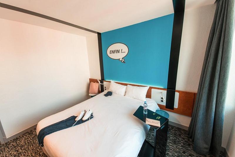 Ibis Styles Chambery Centre Gare Hotel Exterior foto