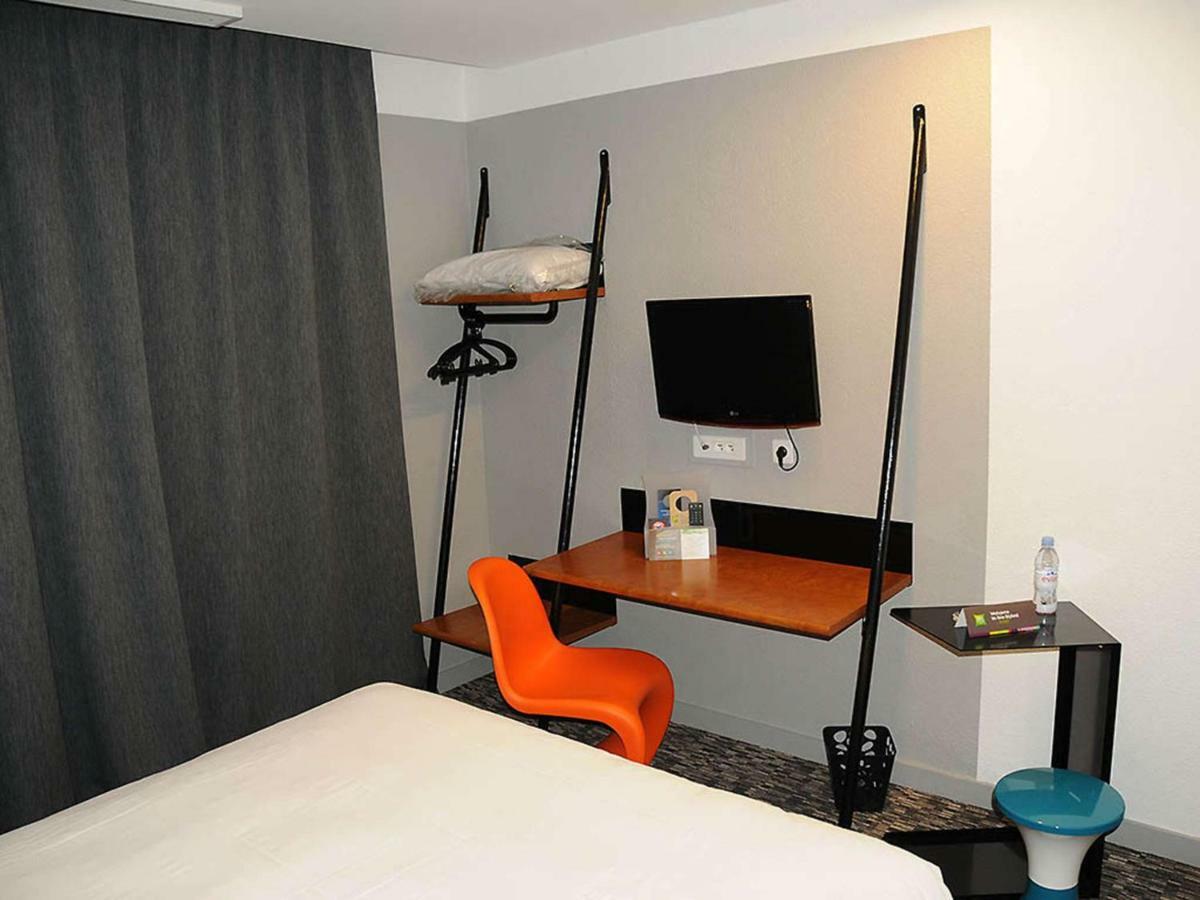 Ibis Styles Chambery Centre Gare Hotel Exterior foto